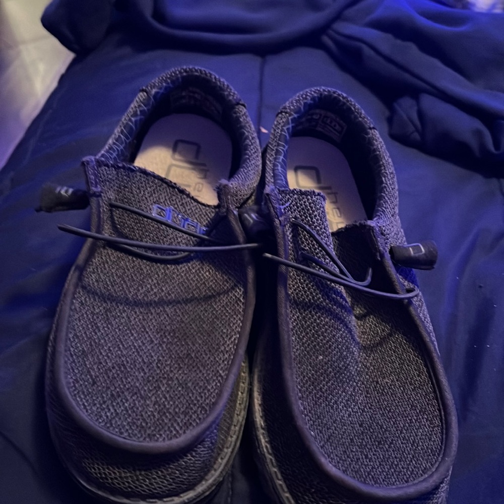 Hey dude shoes